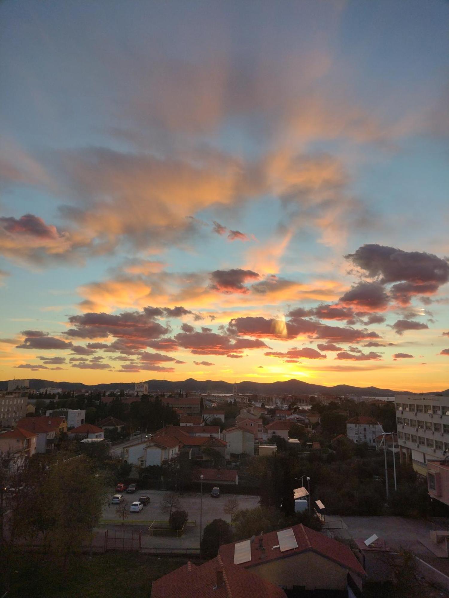 Apartment Inna With Free Garage Parking Zadar Eksteriør billede